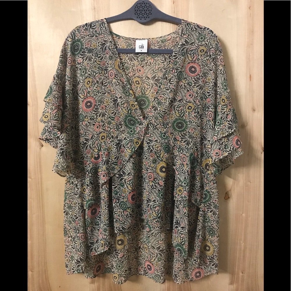 Floral Cabi Hi-Low Tiered Top Size Medium